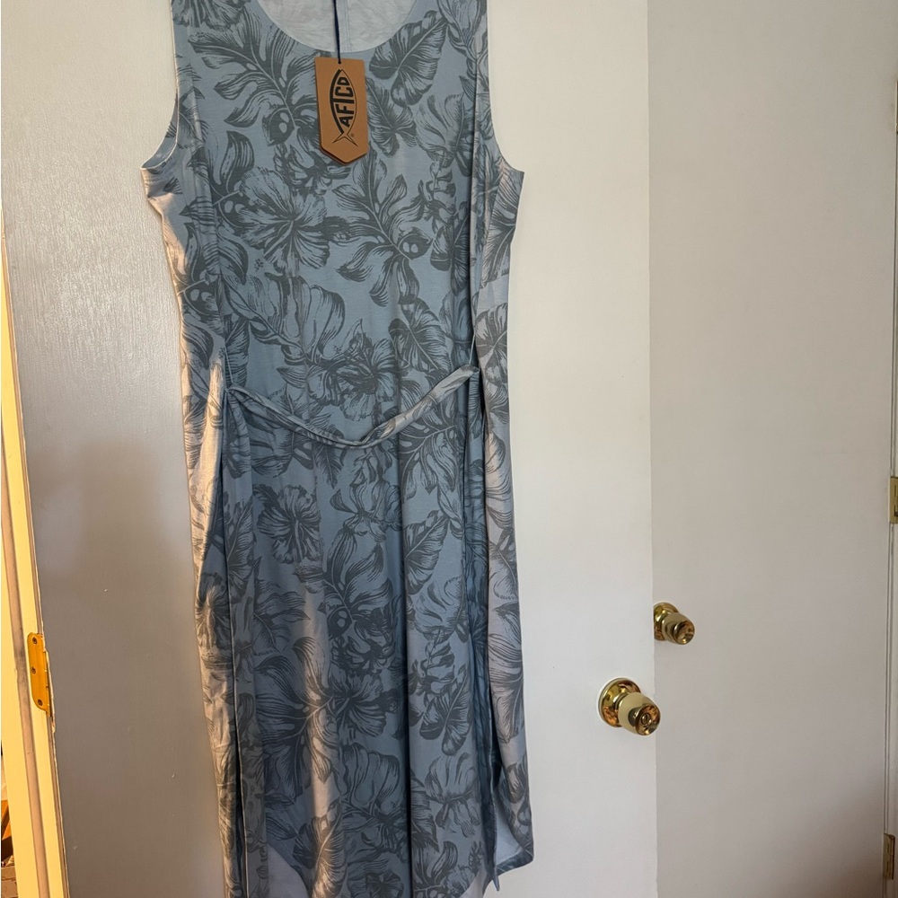 AFTCO Women's Blue Floral Midi Dress